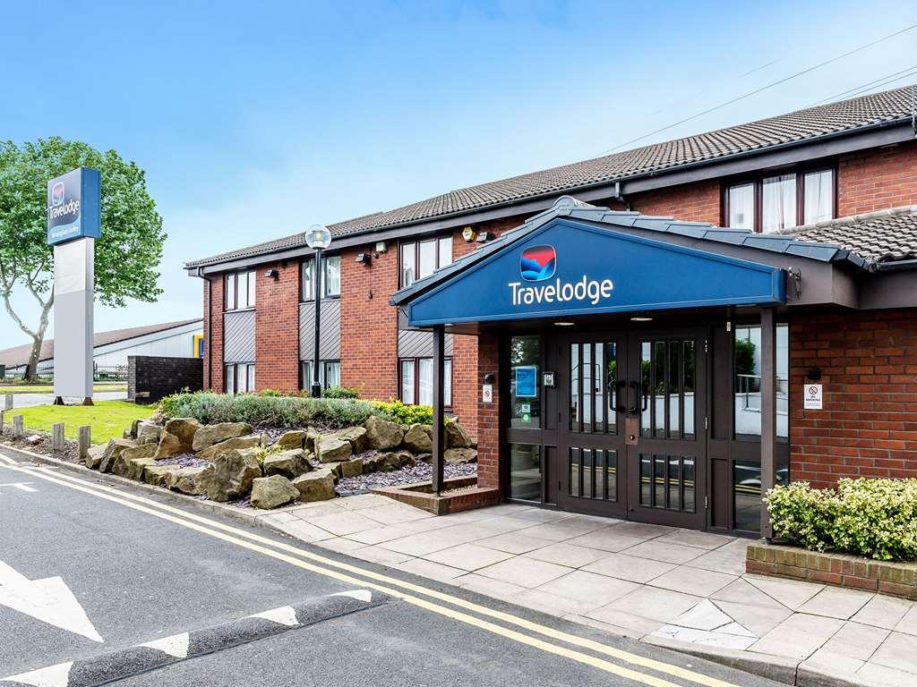 Travelodge Birmingham Dudley Extérieur photo
