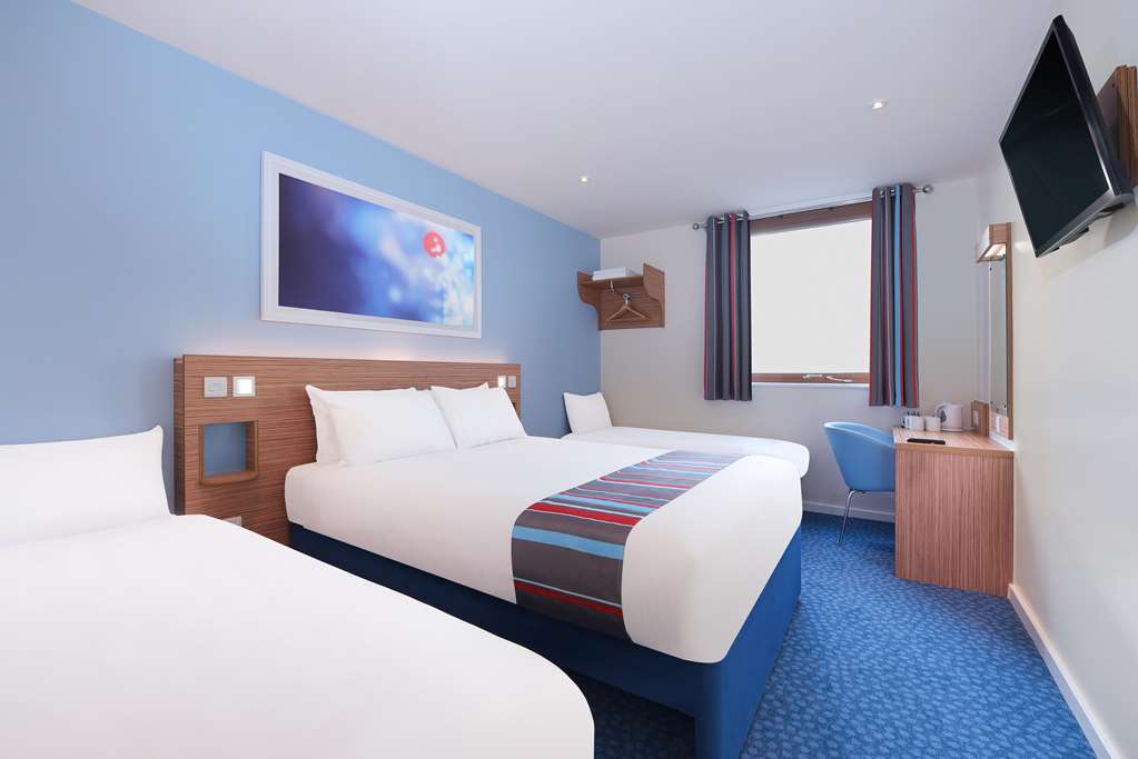 Travelodge Birmingham Dudley Chambre photo